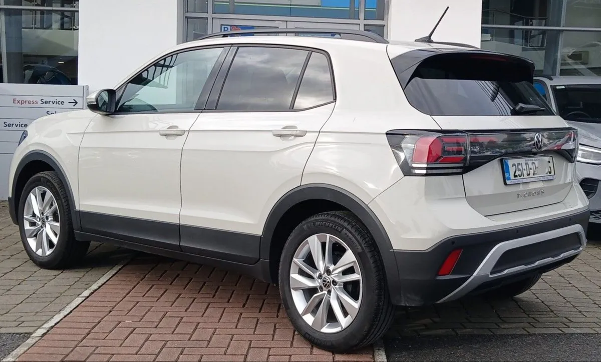 Volkswagen T-Cross T-CROSS 1.0 TSI M5F 95HPEdition - Image 4