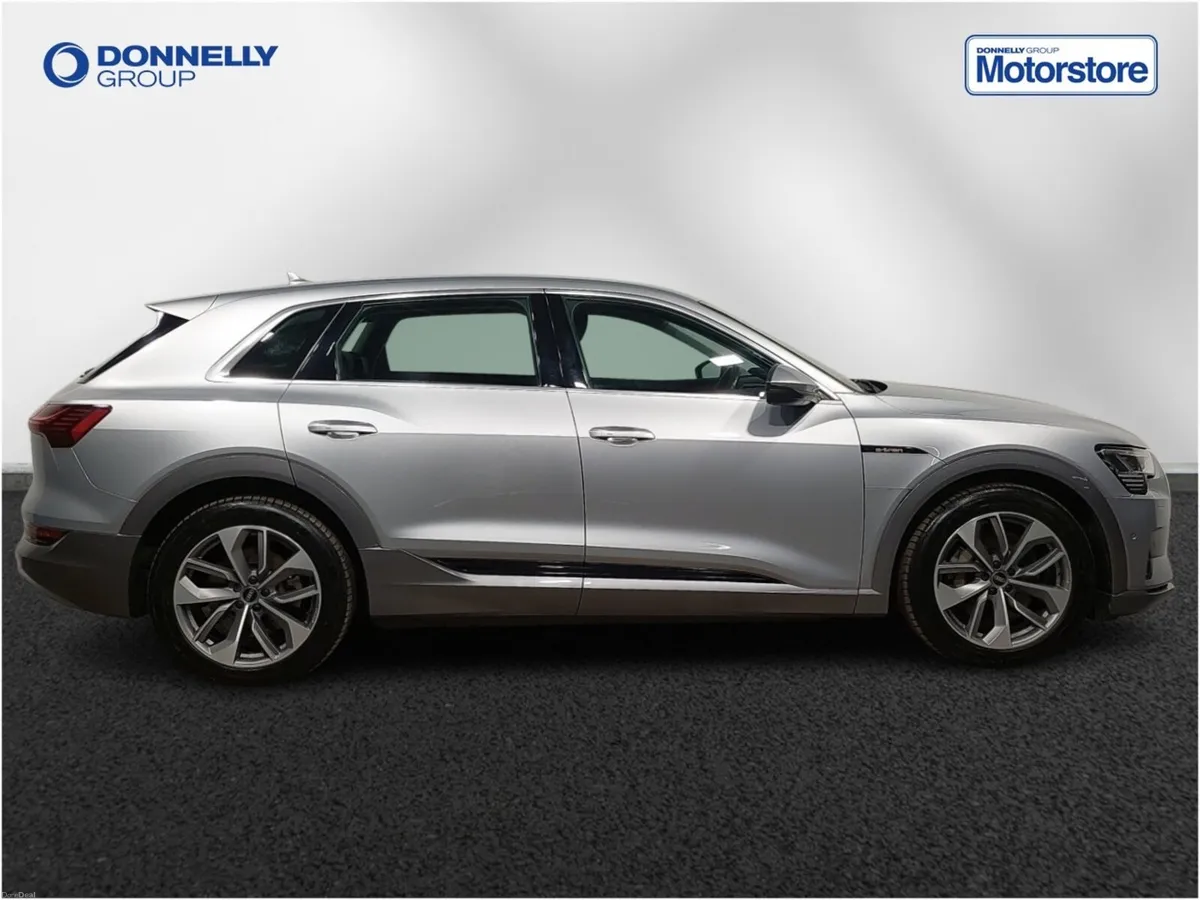 Audi E-tron Estate Technik - Image 3