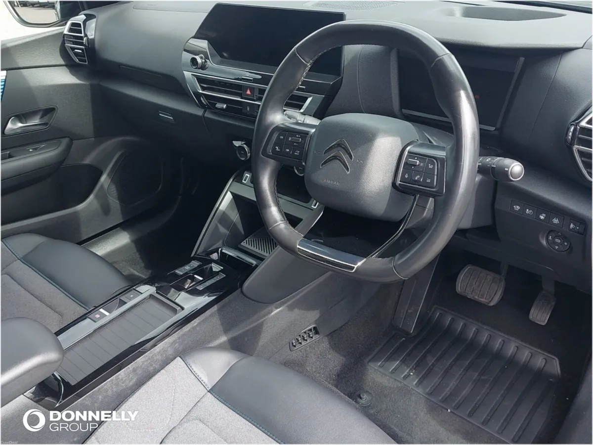 Citroen C4 E- Electric Hatchback Shine - Image 4