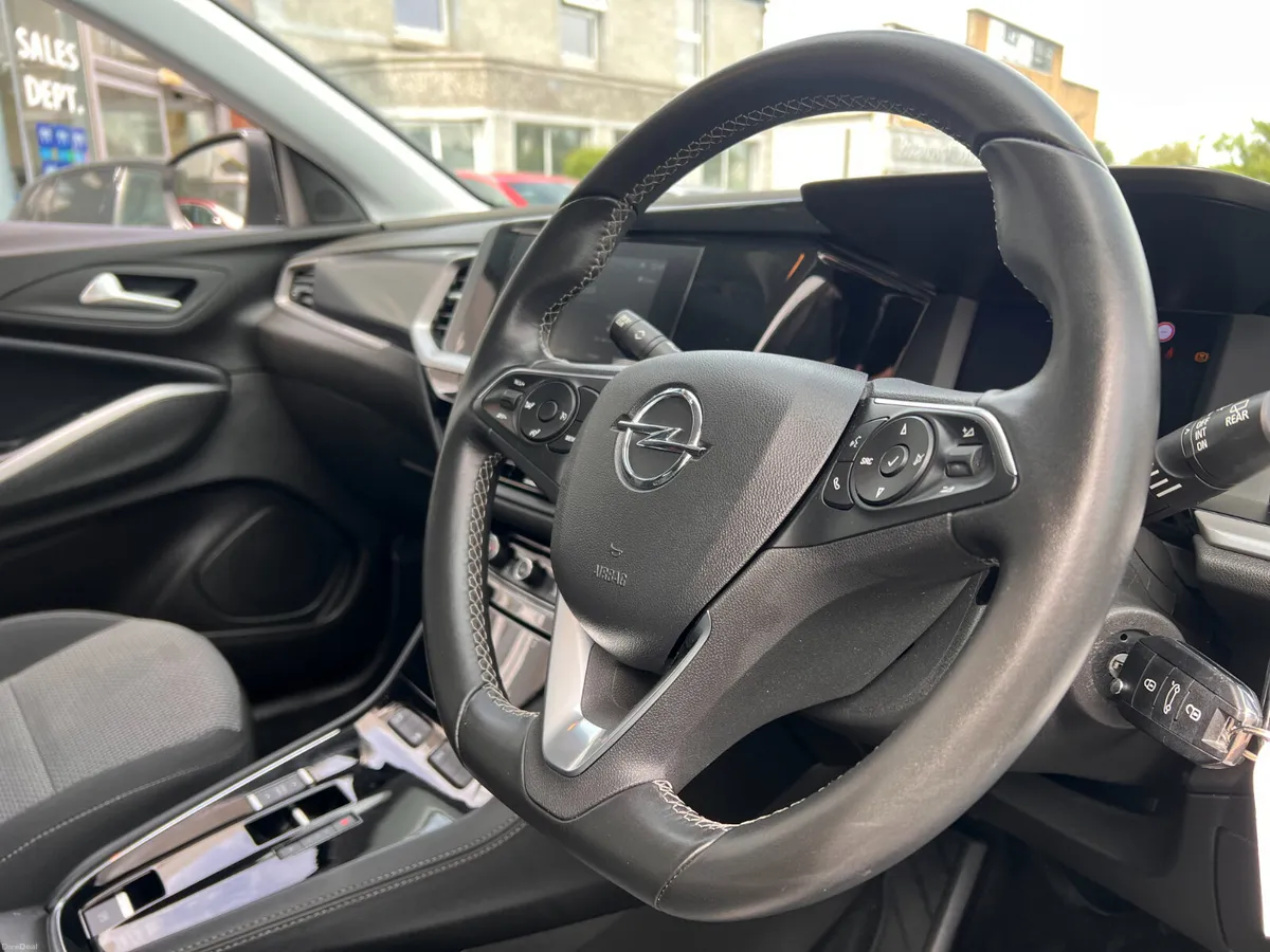 2024 Auto Diesel 17,000 Kms €29,950 *REAL SUMMER S - Image 3