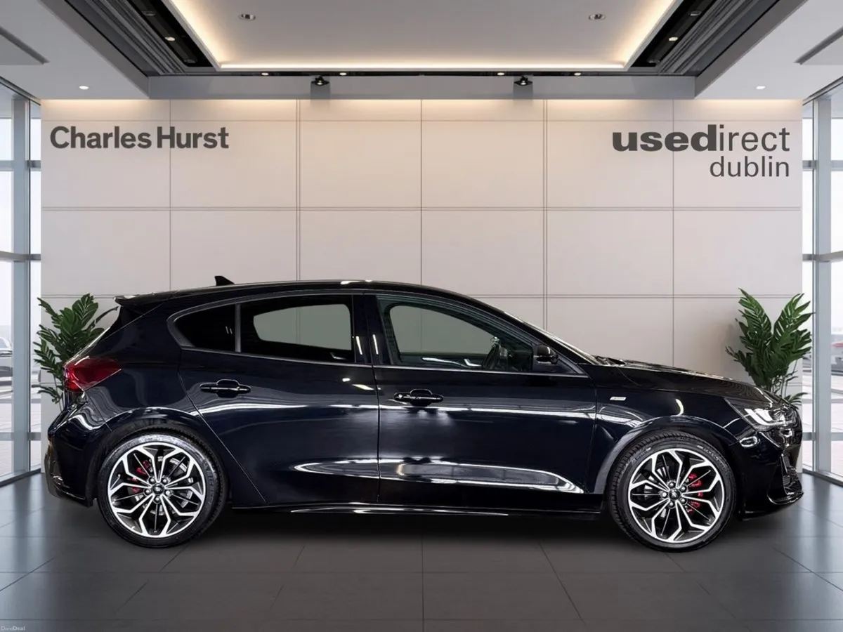 Ford Focus ST-Line X  T EcoBoost 155 MHEV Start/St - Image 3