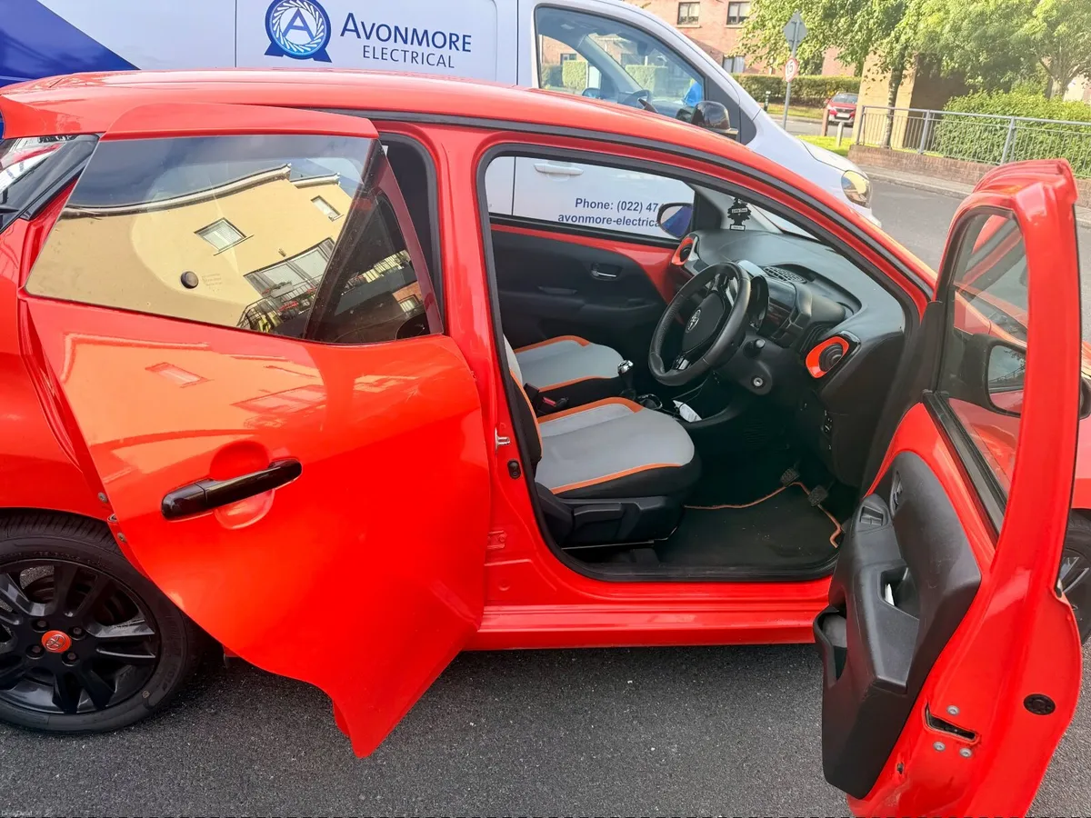 Toyota Aygo 2015 | Excellent Condition | Low KM - Image 3