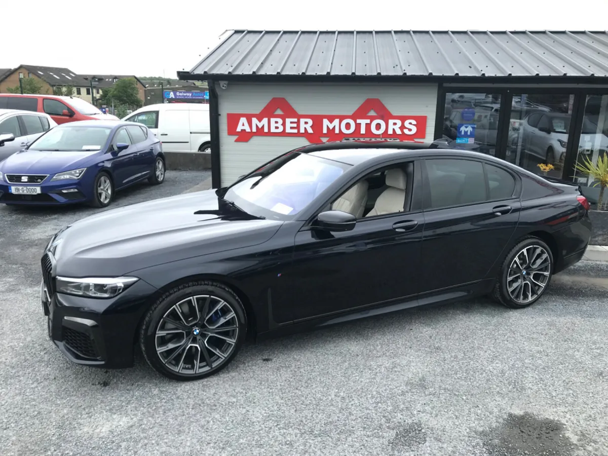 2022 BMW 7-Series M Sport - Image 3