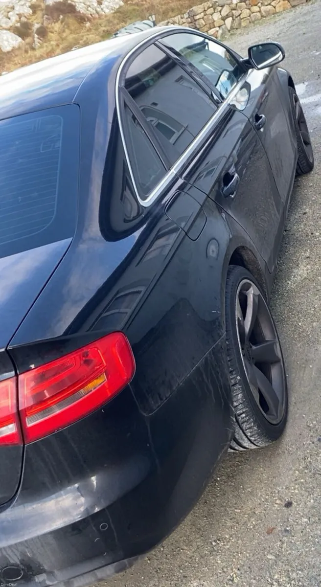 Audi A4 2014 Black 6 Speed - Image 4