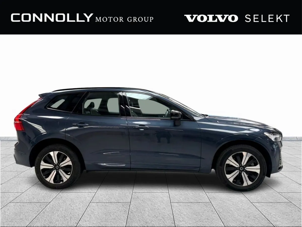 Volvo XC60 T6 Plus | €544pm | Dark Theme | Plug In - Image 3