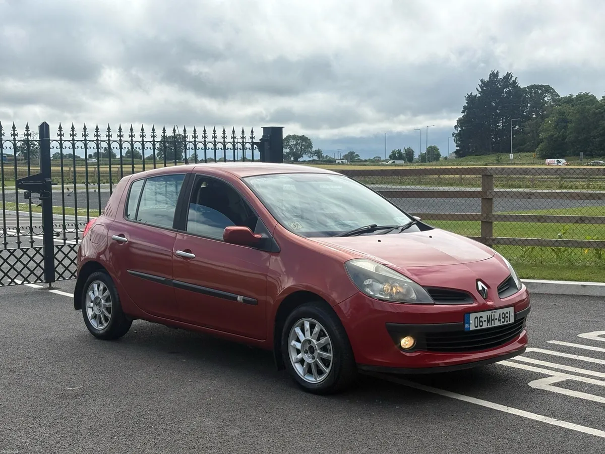 Renault Clio NCT 04/27 TAX 08/26 LOW Mileage!! - Image 2