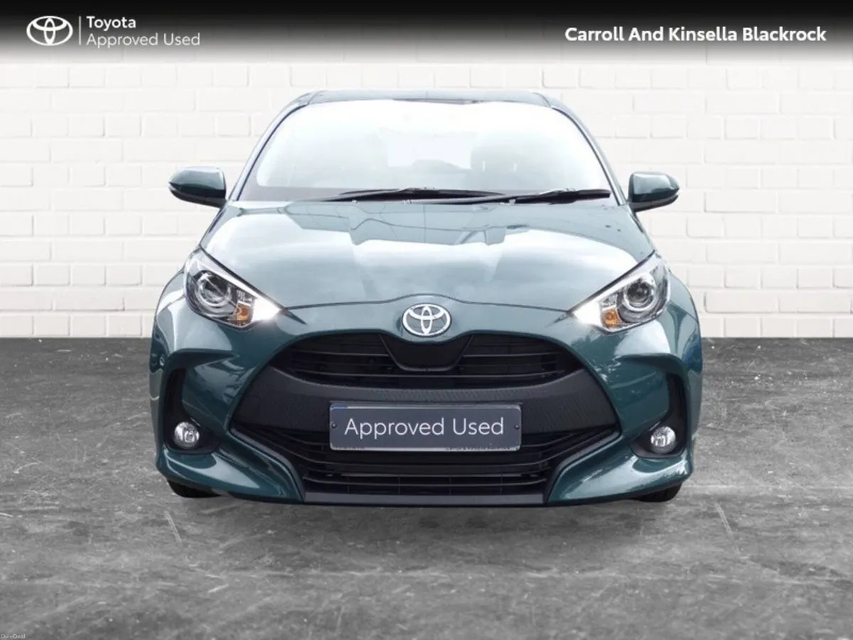 Toyota Yaris Hybrid Luna - Image 5