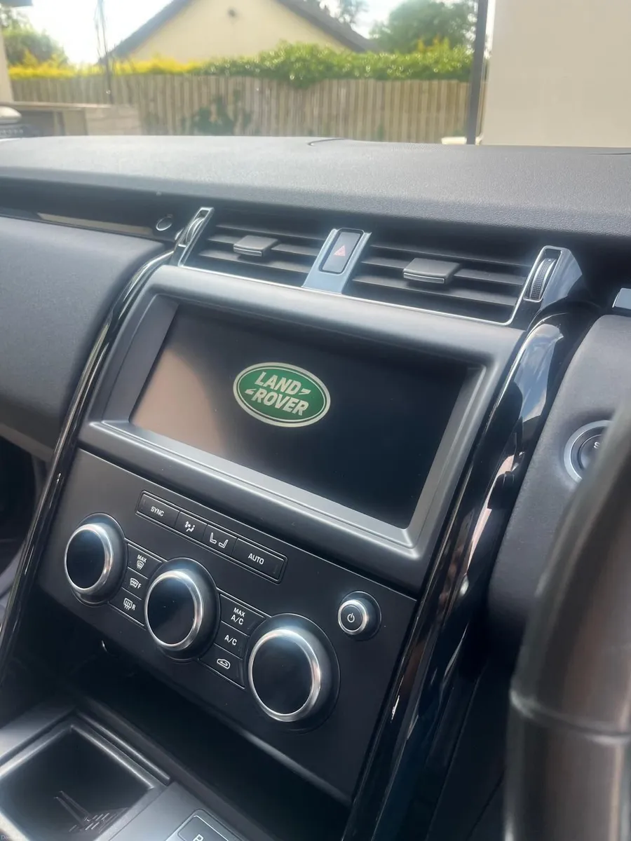 Land Rover Discovery 2020 - Image 4