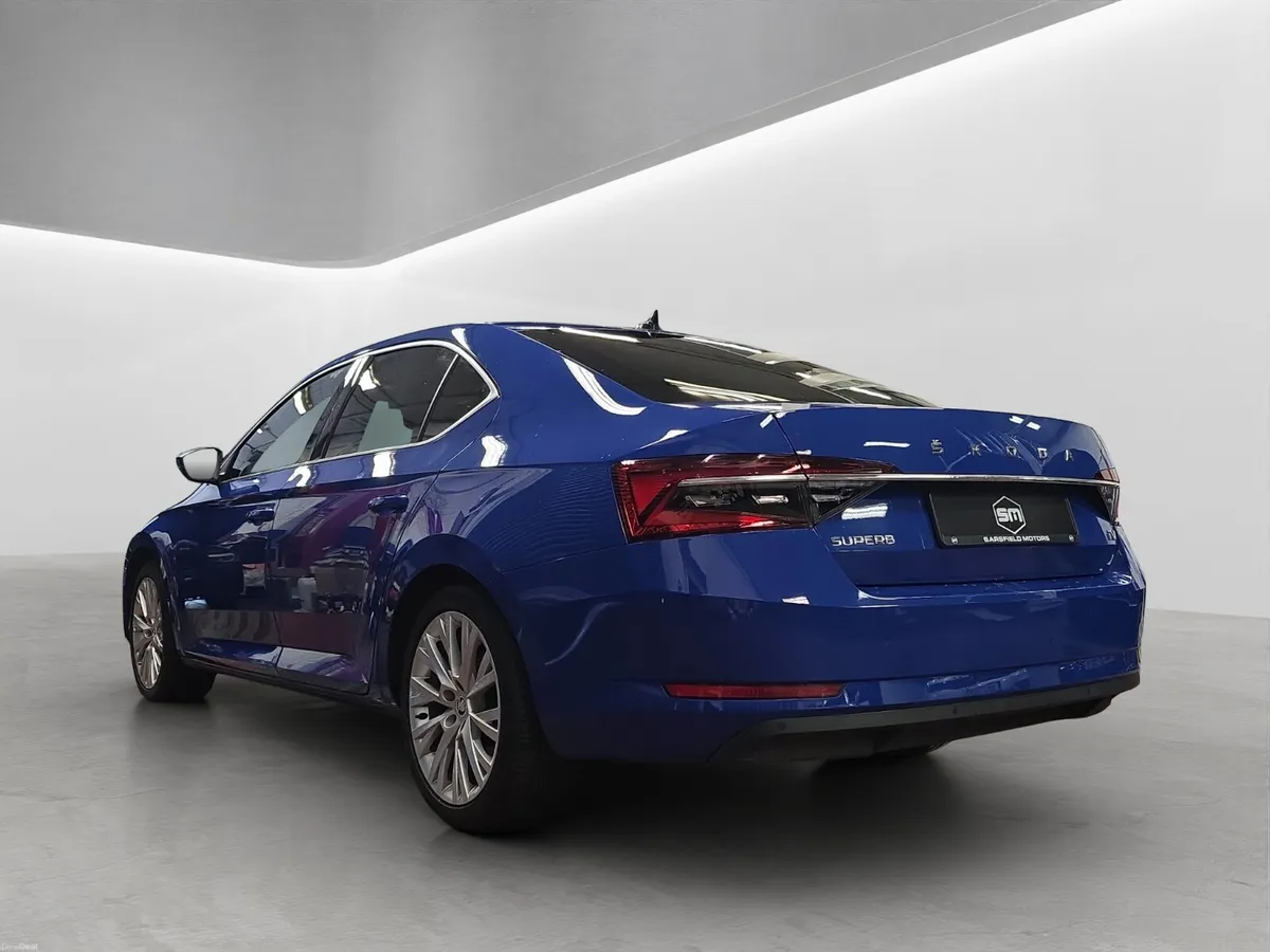 2023 SKODA SUPERB SE L IV DSG.FINANCE. - Image 4