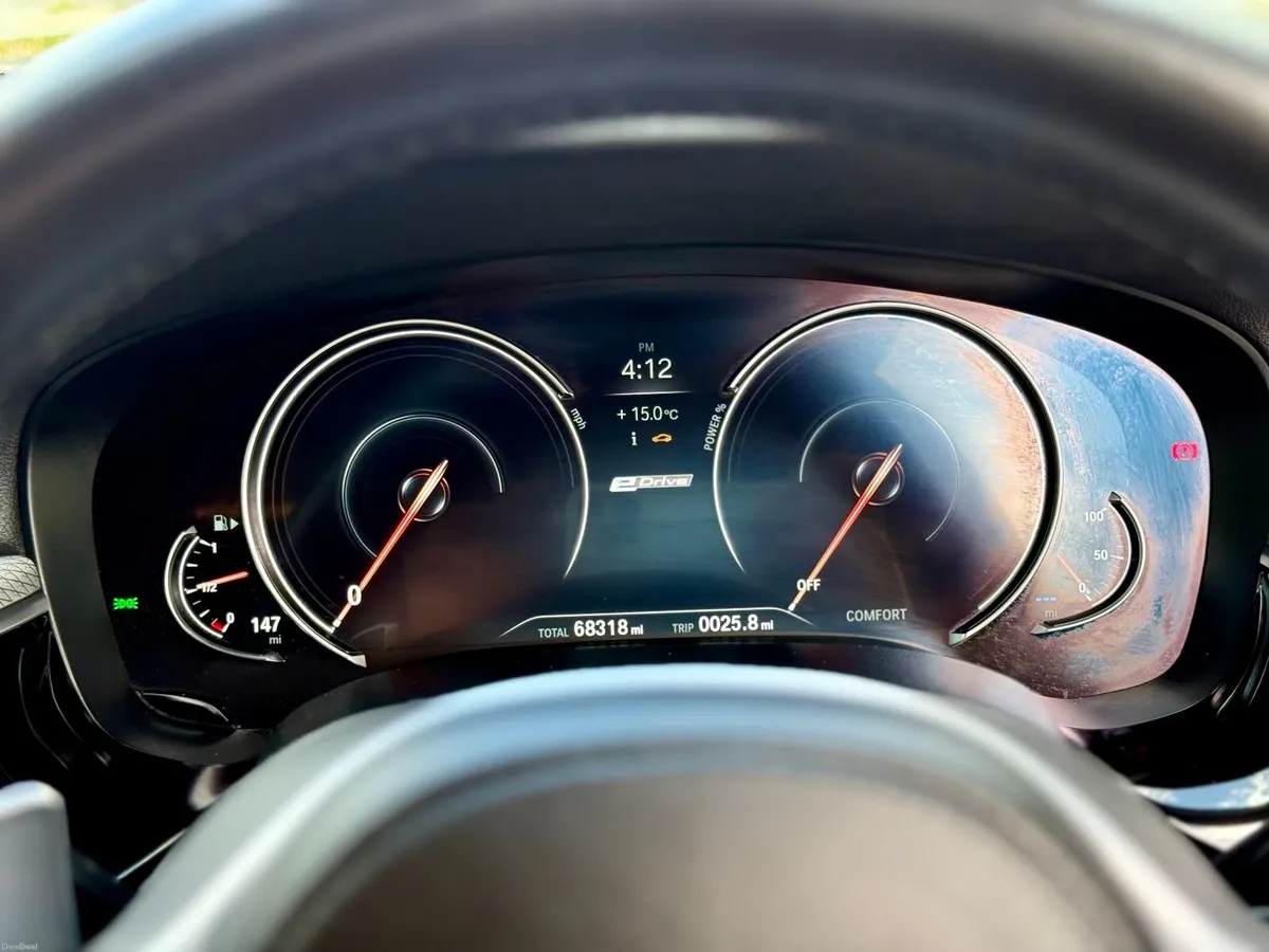 2018 BMW 530e M Sport (Plug-in Hybrid) | Pristine - Image 2
