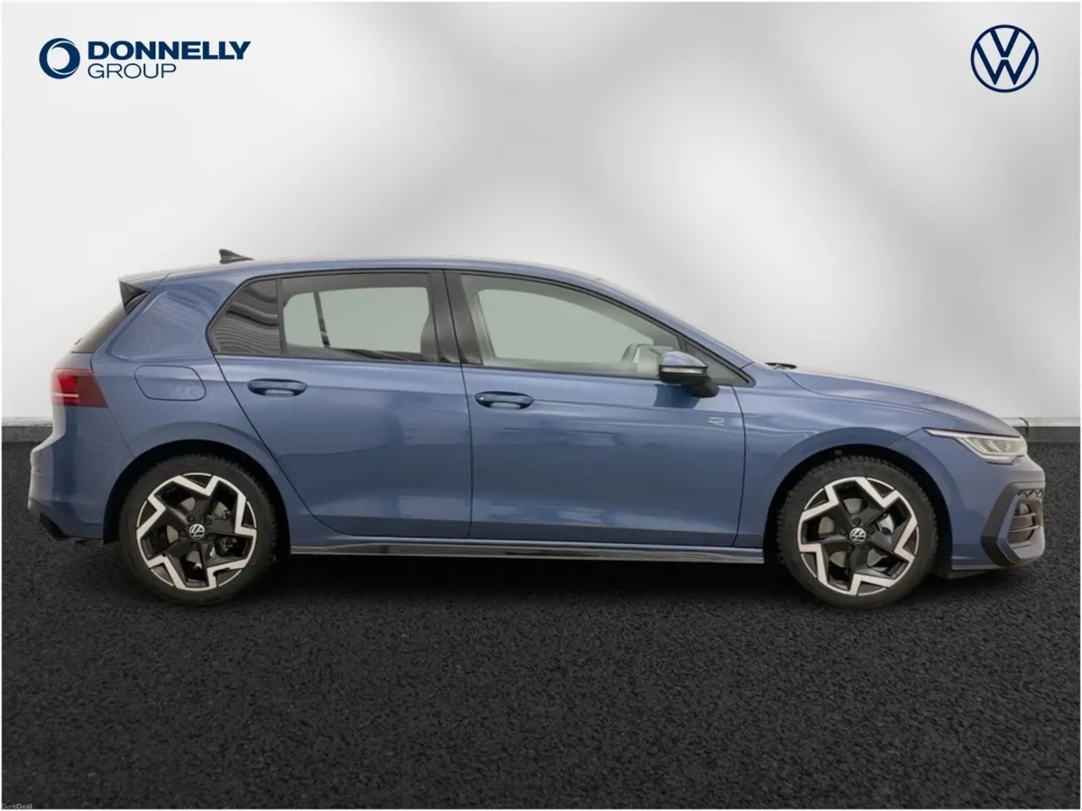 Volkswagen Golf Hatchback R-Line - Image 4