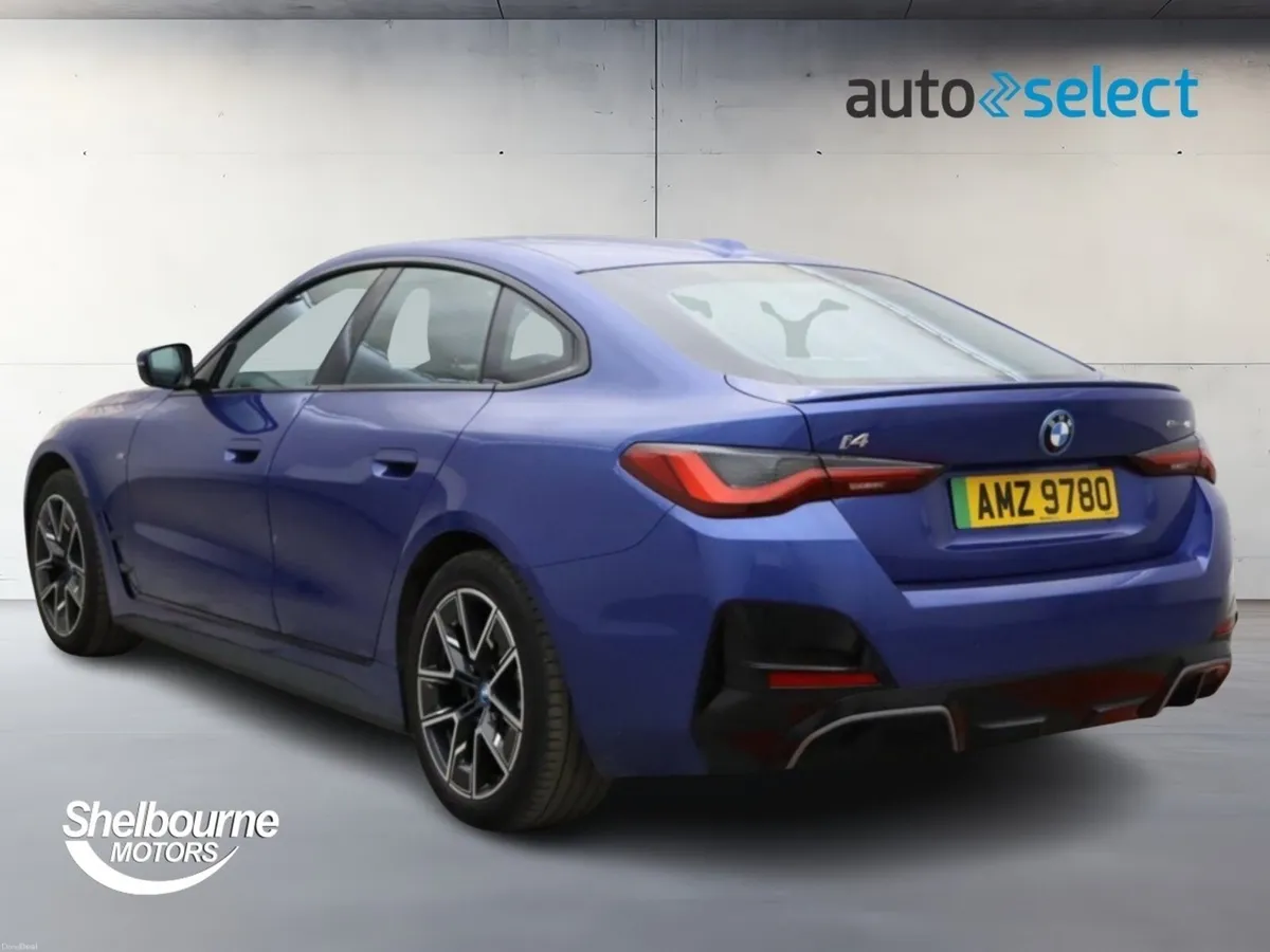 BMW i4 EDRIVE40 M SPORT - Image 2