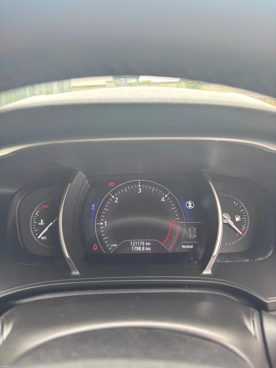 Renault Megane 2018//2 years NCT - Image 3
