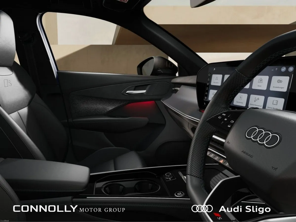 Audi Q3 S Line Exclusive Paint 150bhp 2.0TDI Tech - Image 5