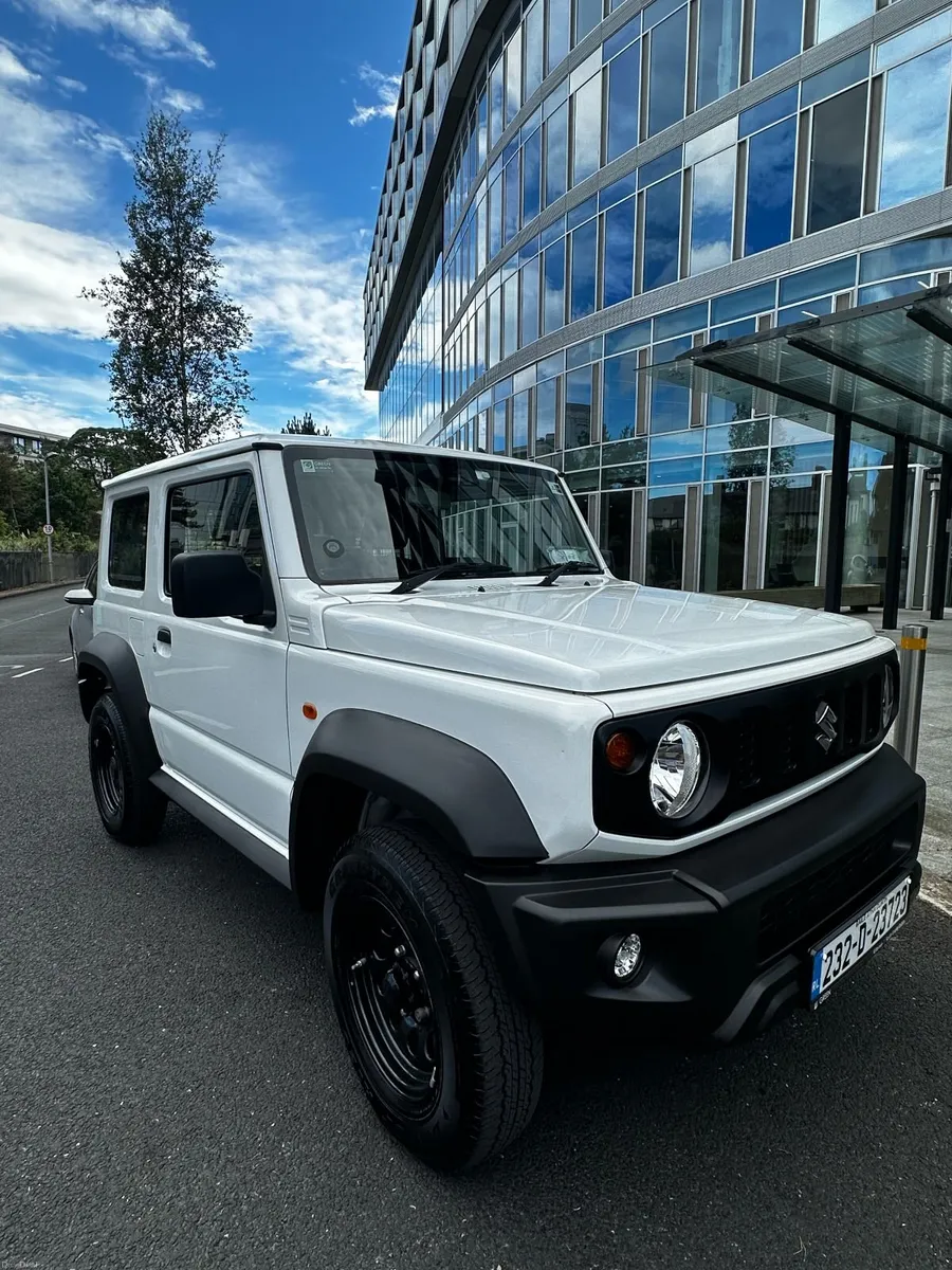 Suzuki Jimny 2023 - Image 4