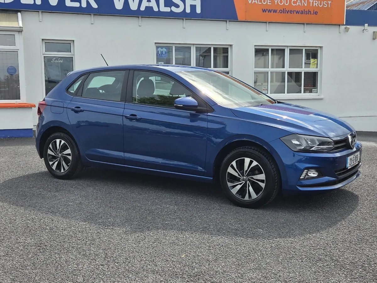 Volkswagen Polo TRENDLINE 1.0 MANUAL 5SPEED 80HP 5 - Image 3