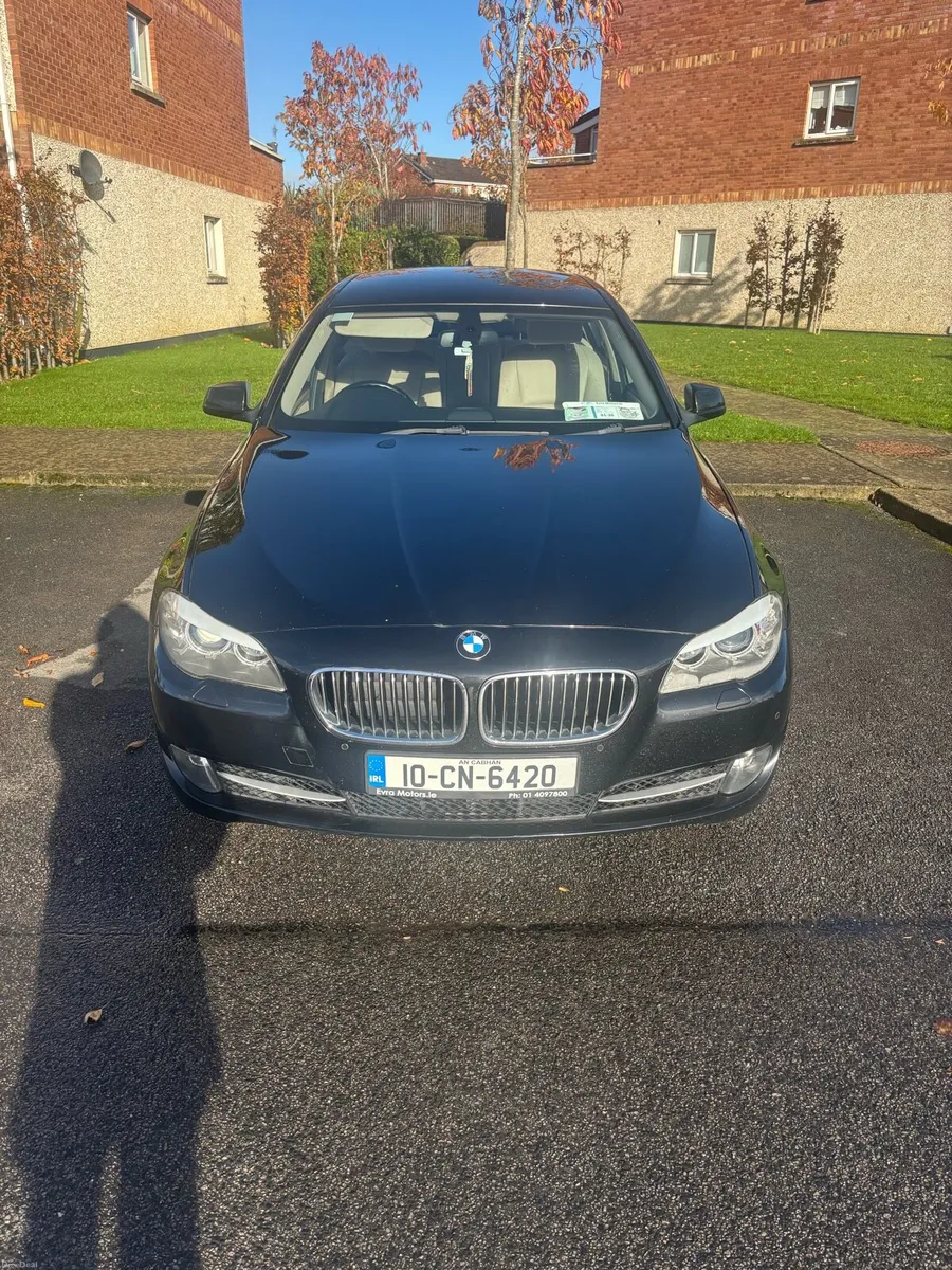 BMW520d - Image 1
