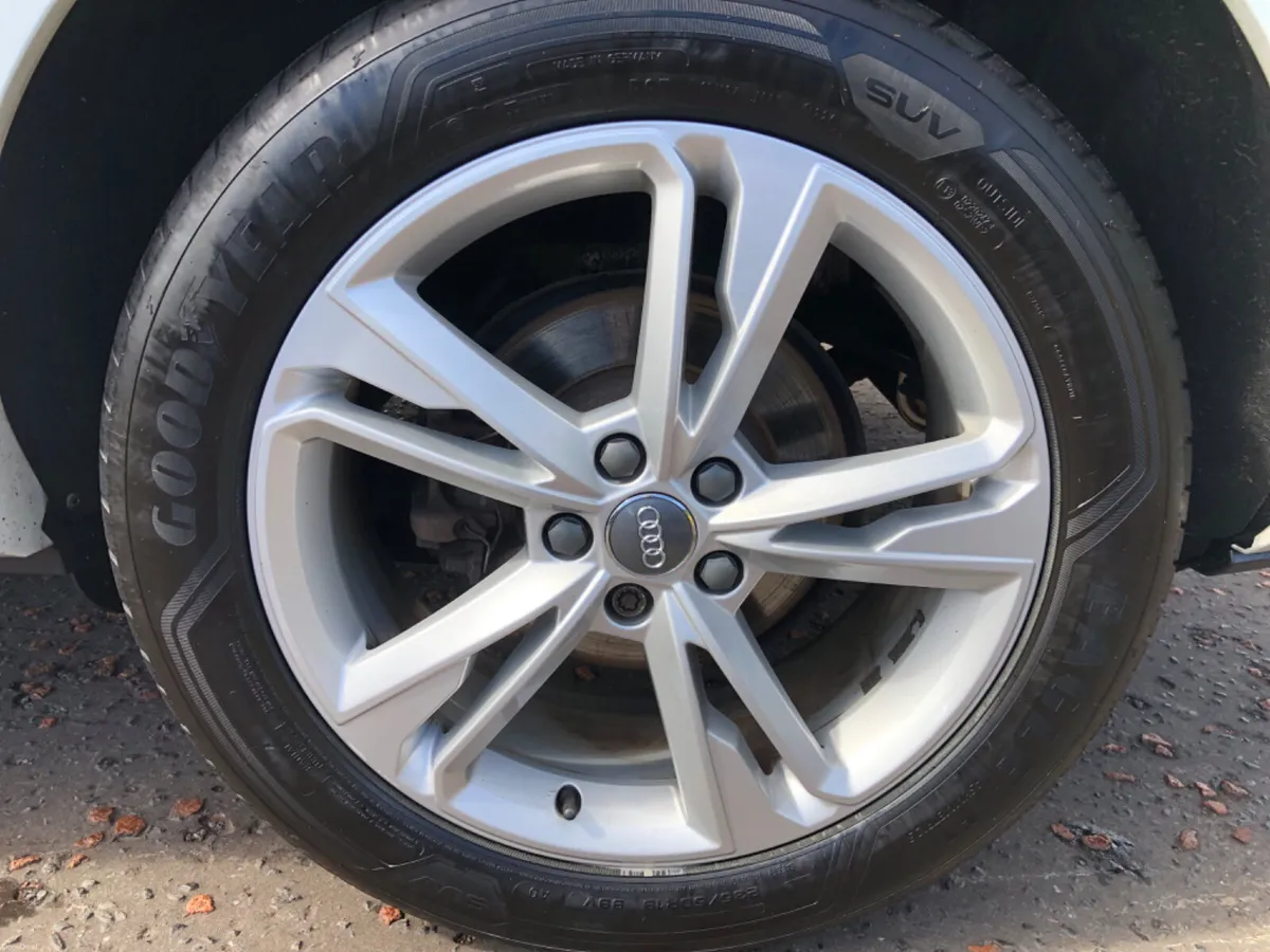 2020 Audi Q3 2.0 TDI Quattro S Line S-Tronic 190 - Image 4