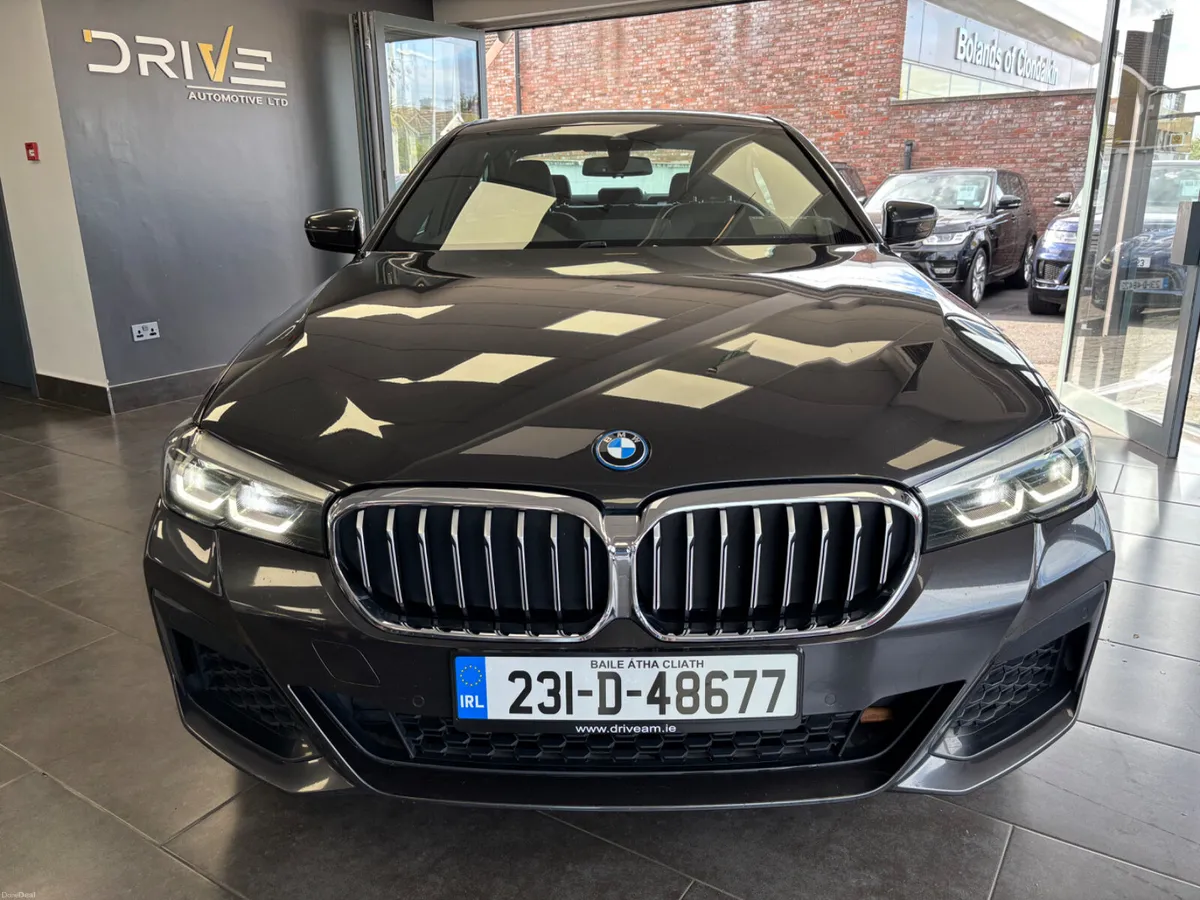 231d BMW 530E  M-Sport - Image 5