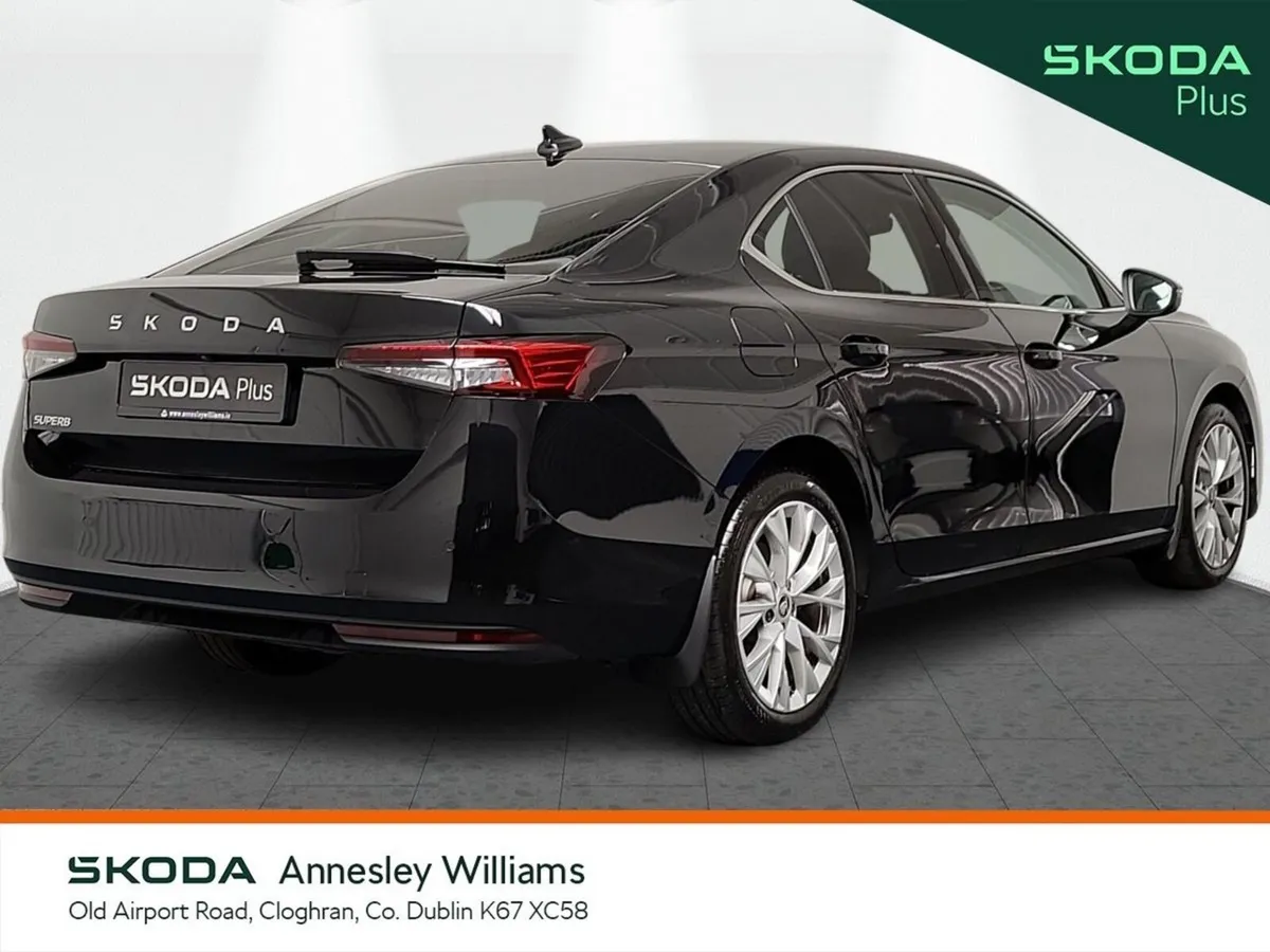 Skoda Superb Selection + 2.0Tdi 150Bhp DSG - Image 4