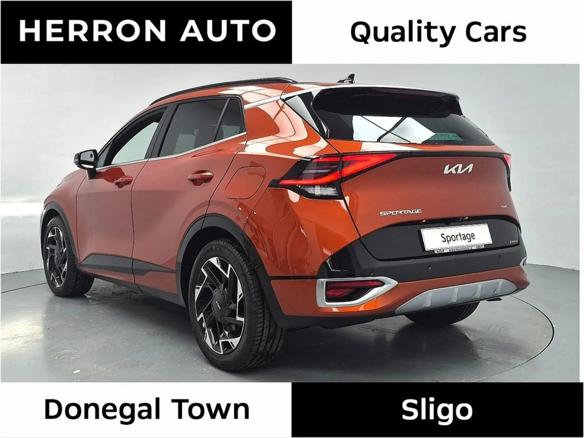 Kia Sportage GT Line S/R Diesel - Image 4