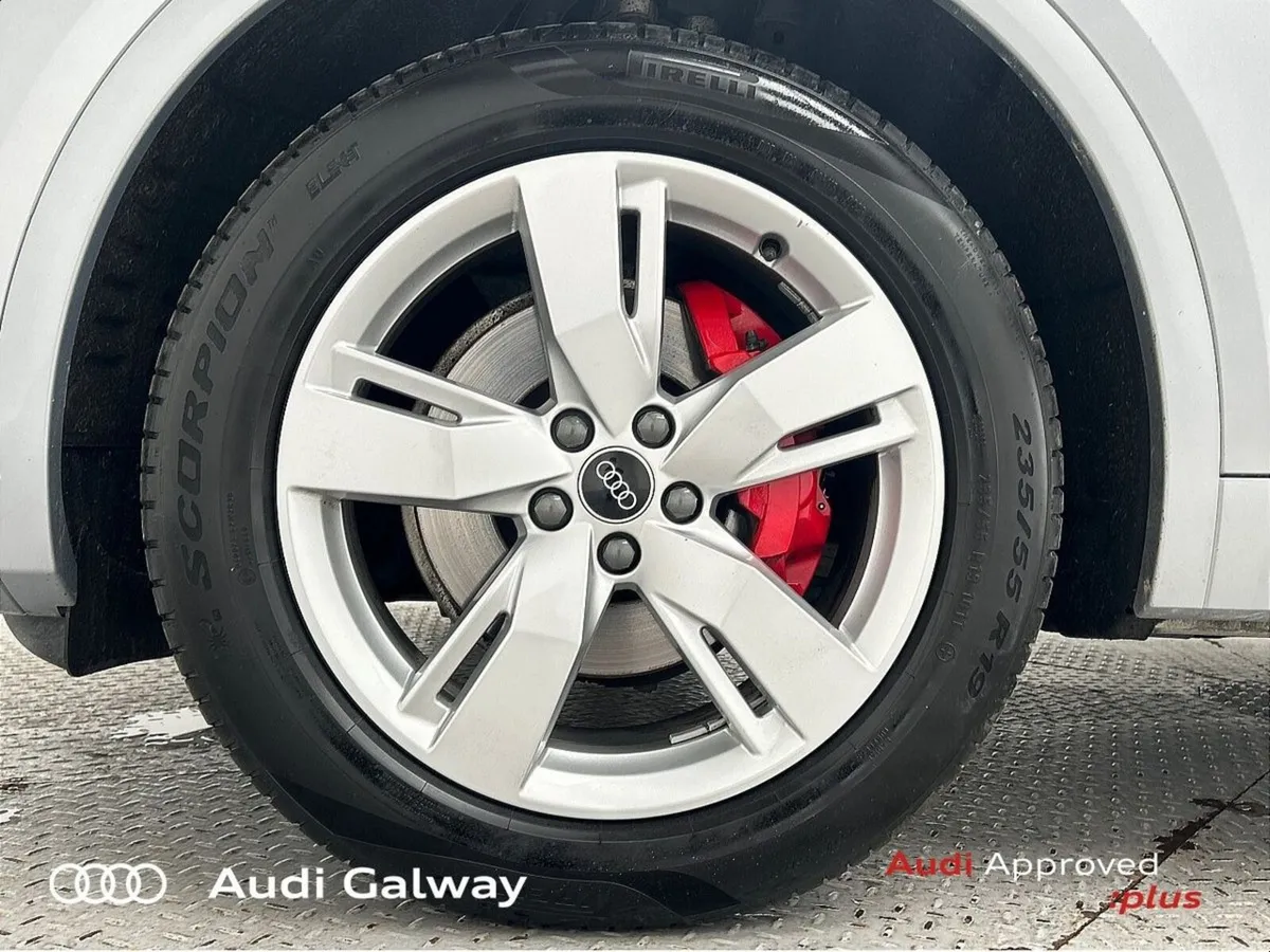 Audi Q5 €319 p/m - 35 TDI S-LINE 163HP A/T - Image 6