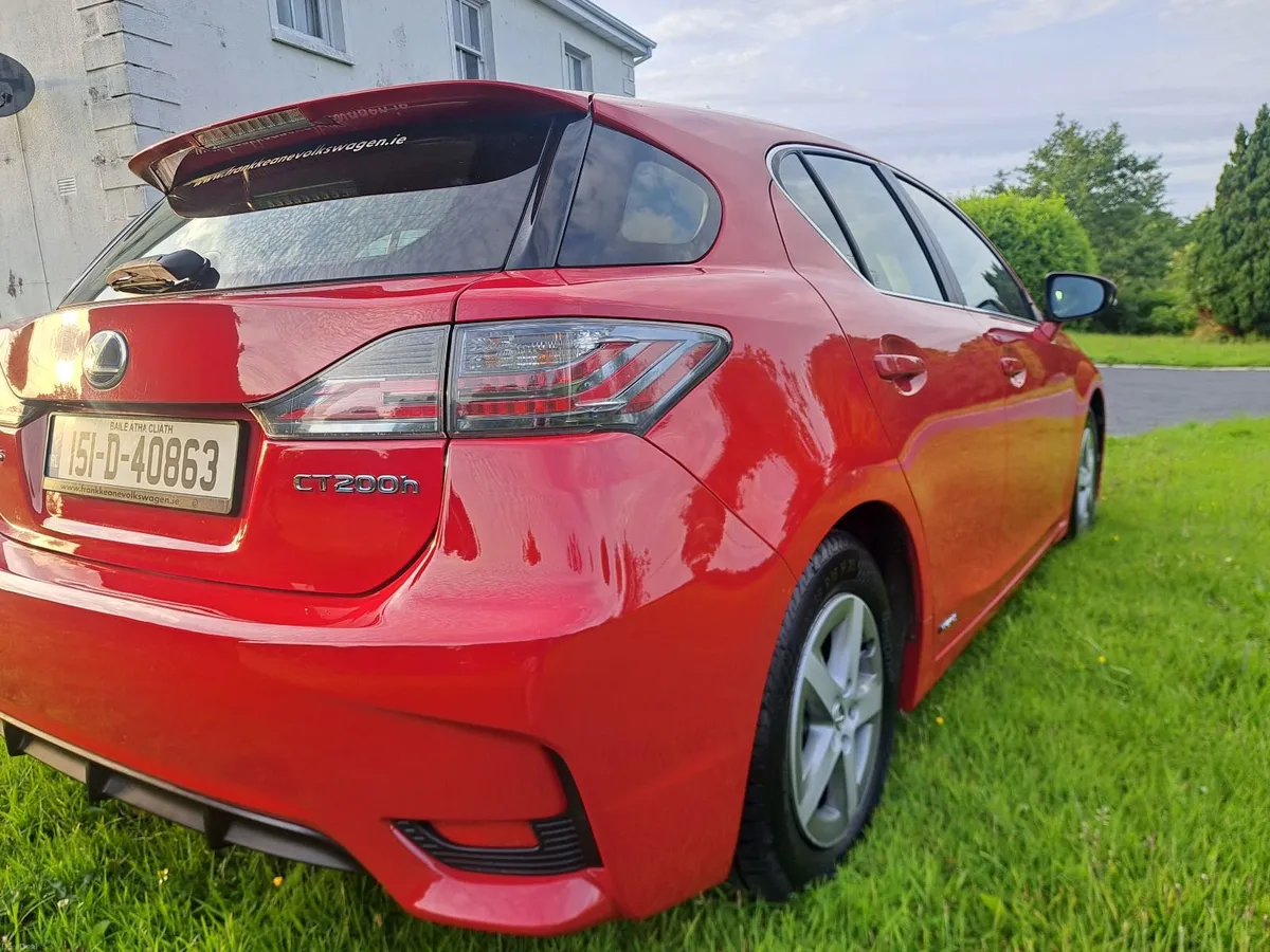 Lexus CT 2015 - Image 4