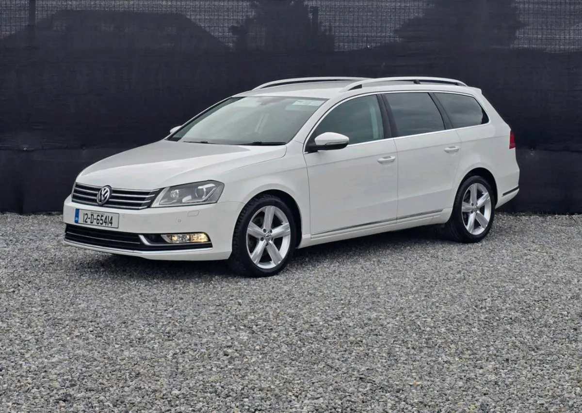 2012 Volkswagen Passat 1.4 TSI HIGHLINE Estate - Image 1