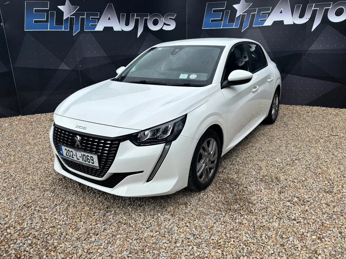 Peugeot 208 Active 1.2 Purtech - Image 1