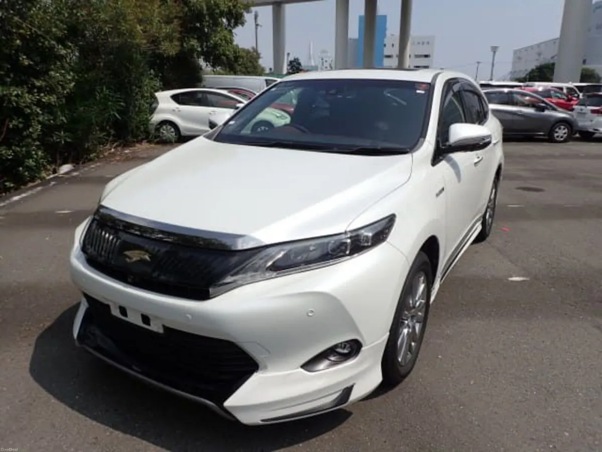 Toyota Harrier - Image 2
