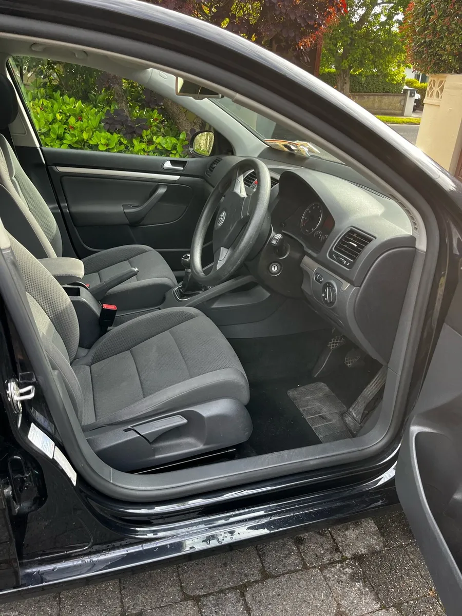 Volkswagen Golf - Image 3