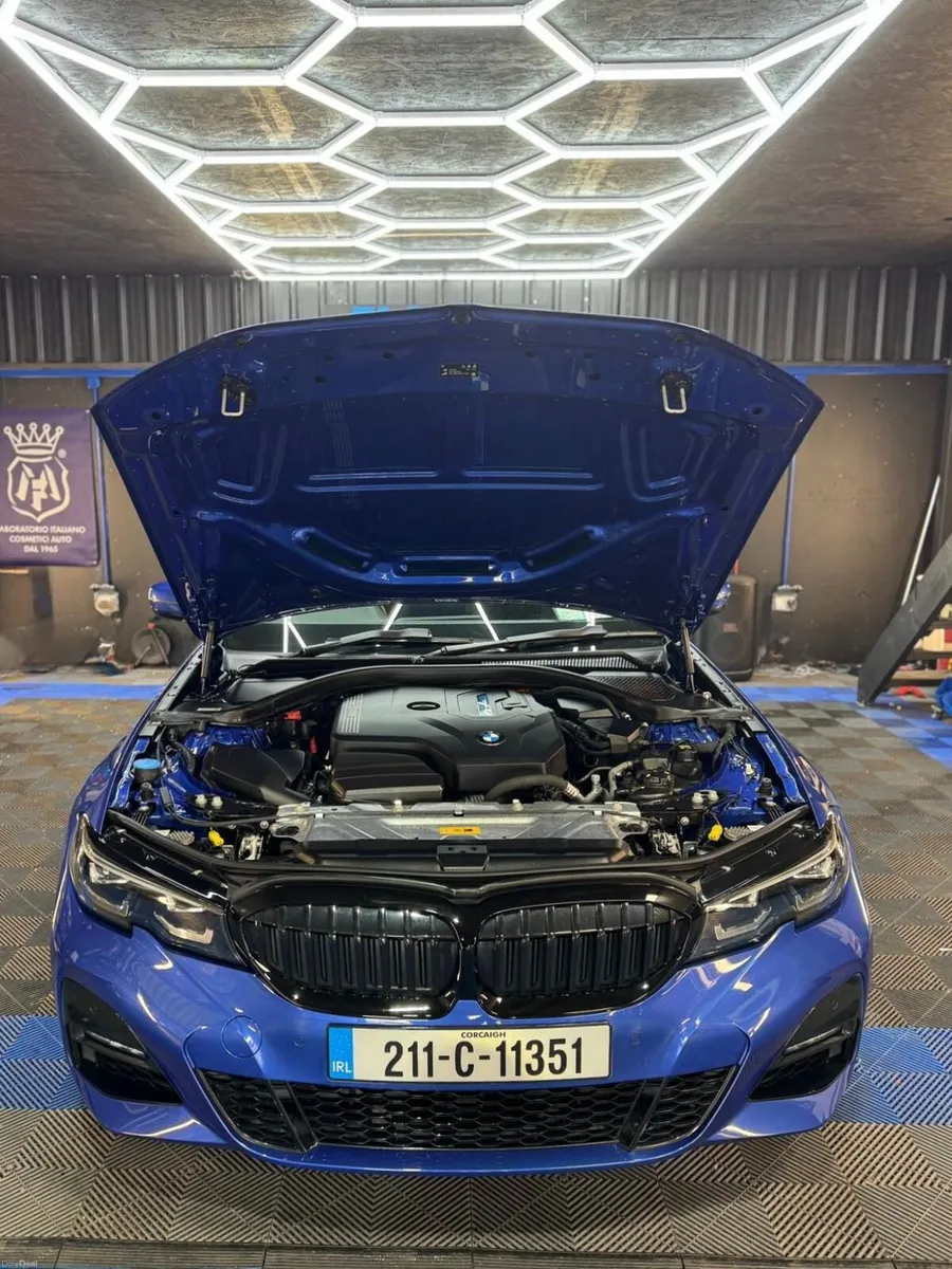 BMW 3-Series 2021 - Image 6