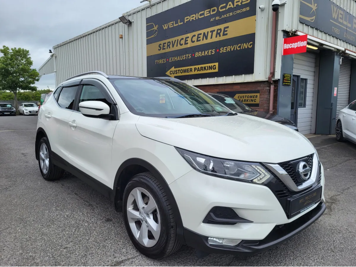 Nissan Qashqai 1.5 SV 18 4DR - Image 1