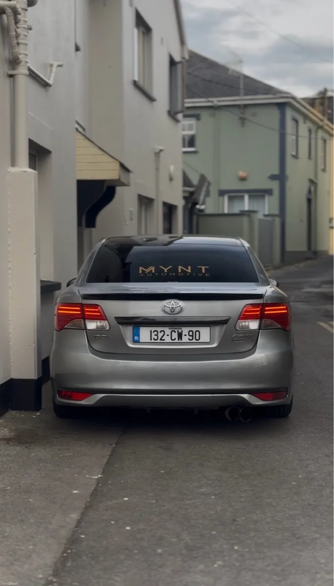 Toyota Avensis 2013 - Image 3