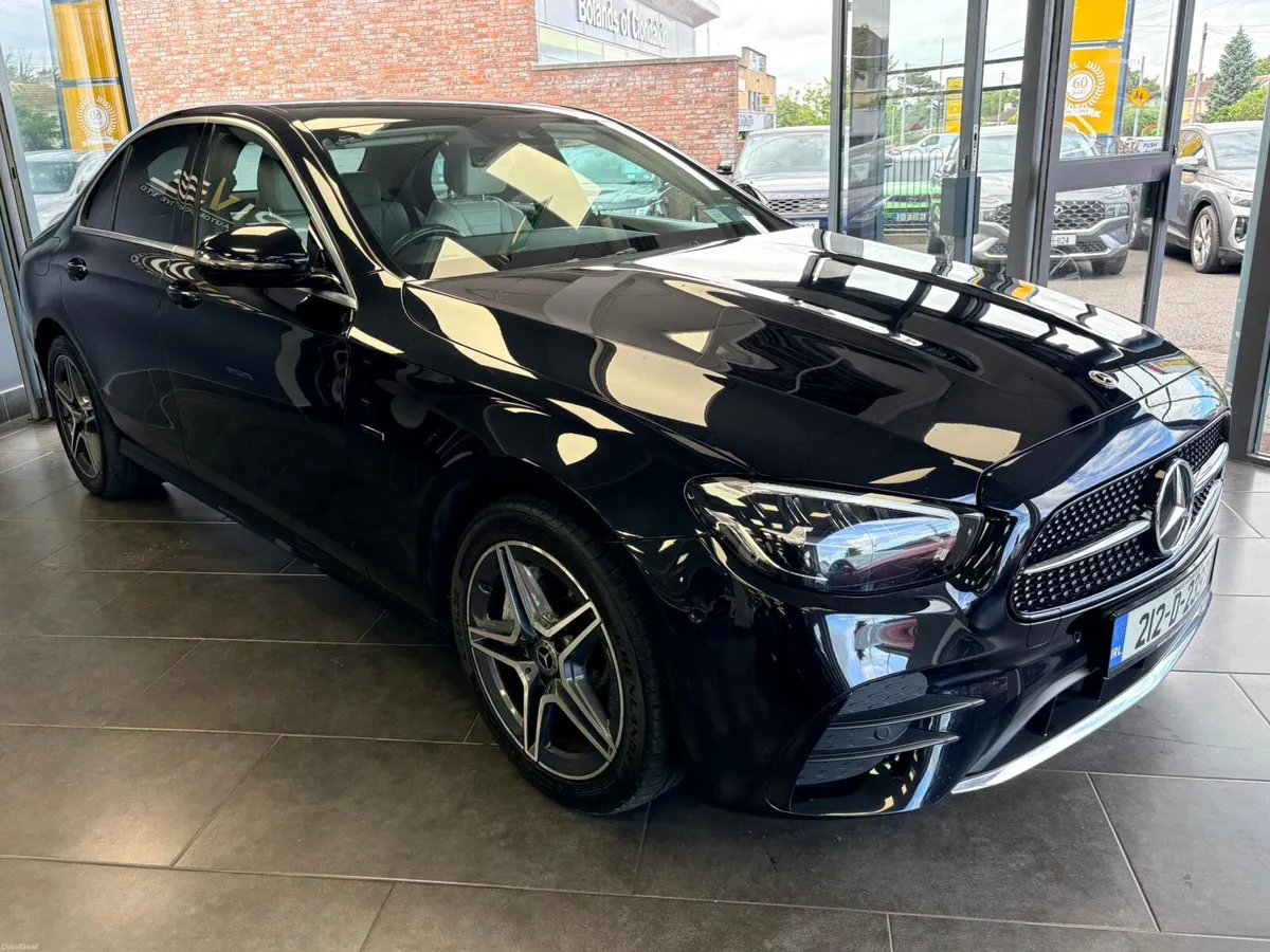 Mercedes-Benz E-Class 2021 - Image 4
