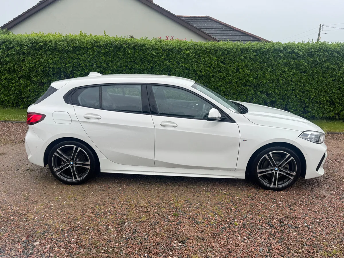 211 BMW 118d Msport Low KM - Image 3