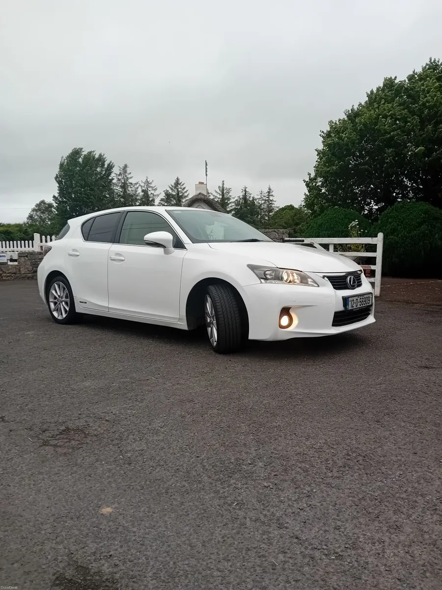 Lexus CT 2012 - Image 4