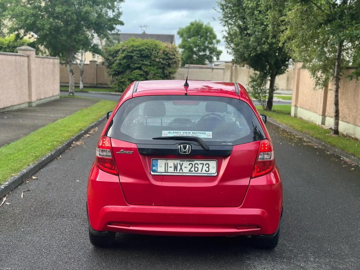 2011 Honda jazz 1.2 petrol nct 11/26 tax 10/26 - Image 5