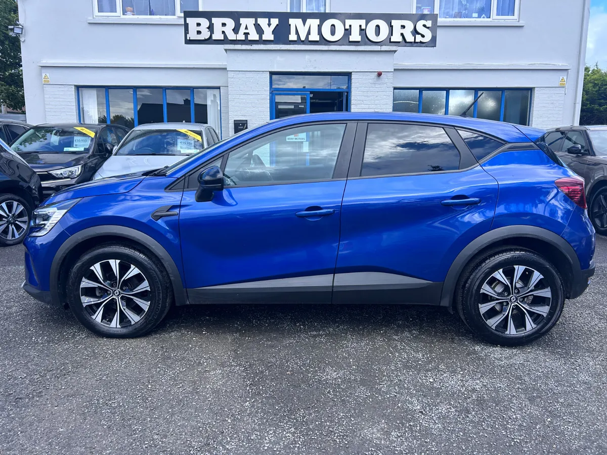 2023 RENAULT CAPTUR 1.3 PETROL AUTO EVOLUTION - Image 3