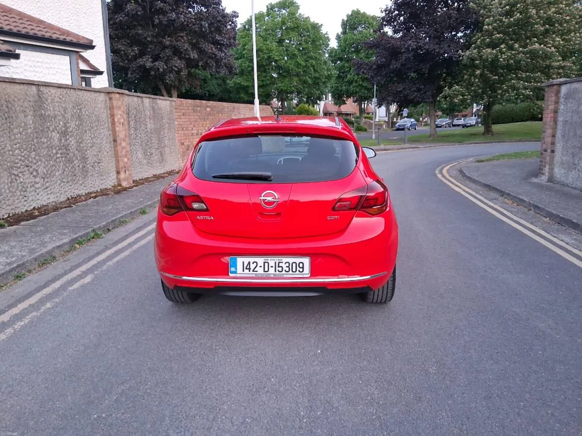 Opel Astra 2014 Diesel 1.7. NCT 1/27. €4,250 - Image 3