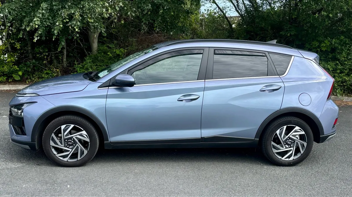 Hyundai Bayon Executive Automatic - Image 3