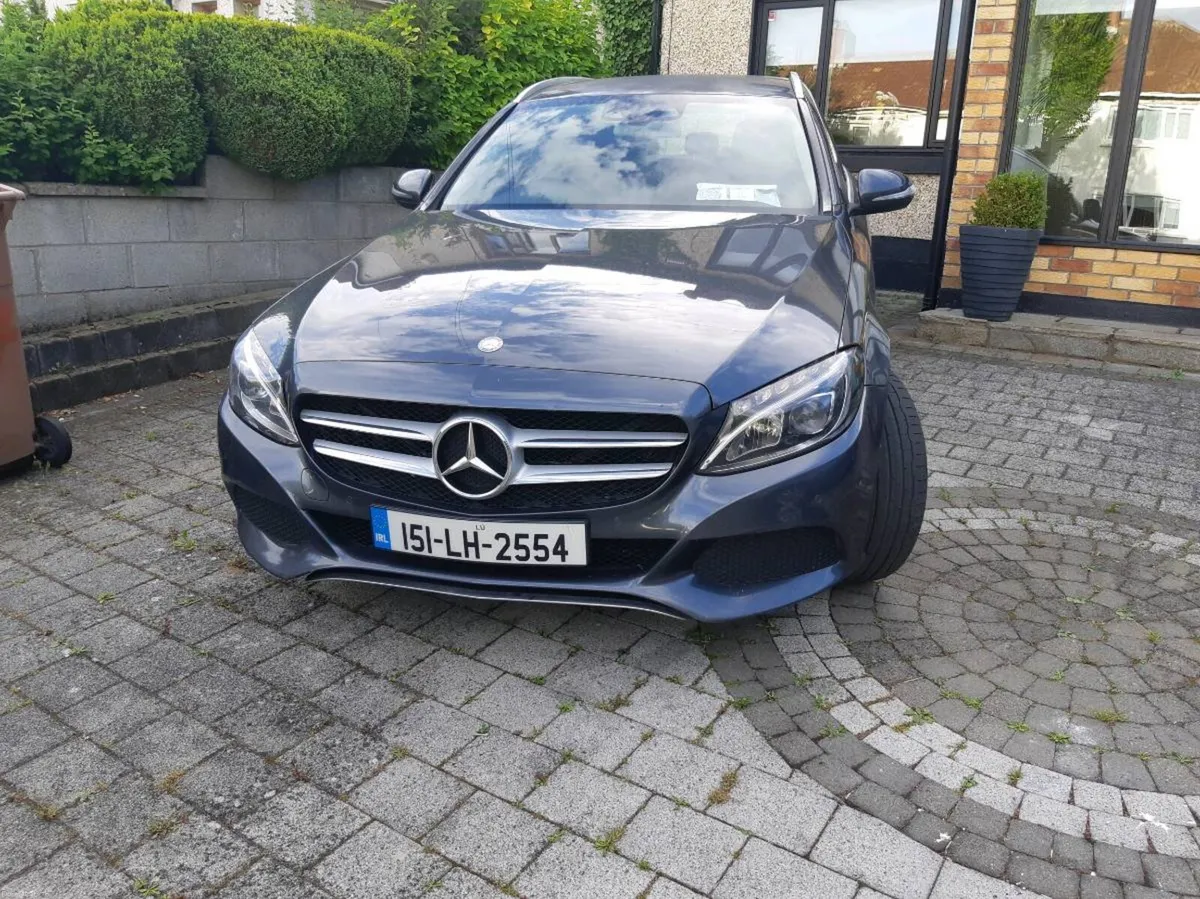 Mercedes c220 estate - Image 1