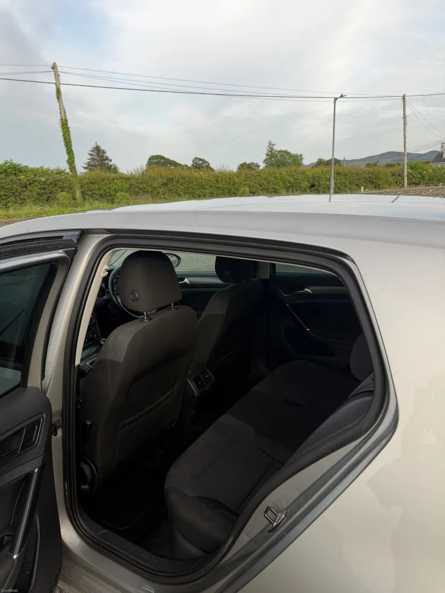 Volkswagen Golf 2013 - Image 3