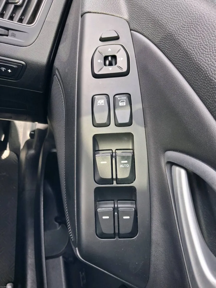Hyundai ix35 Premium Panorama - Image 4