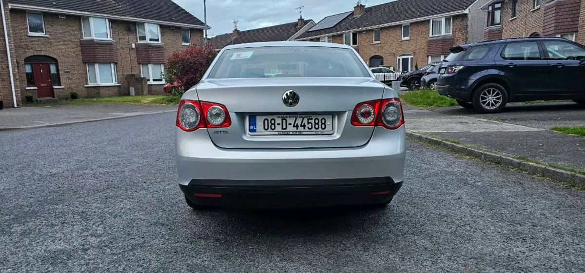 2008 Volkswagen Jetta 1.6 Petrol – NCT & Taxed - Image 4