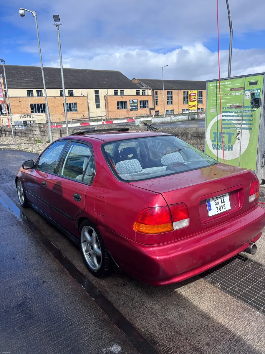 Honda Civic - Image 3