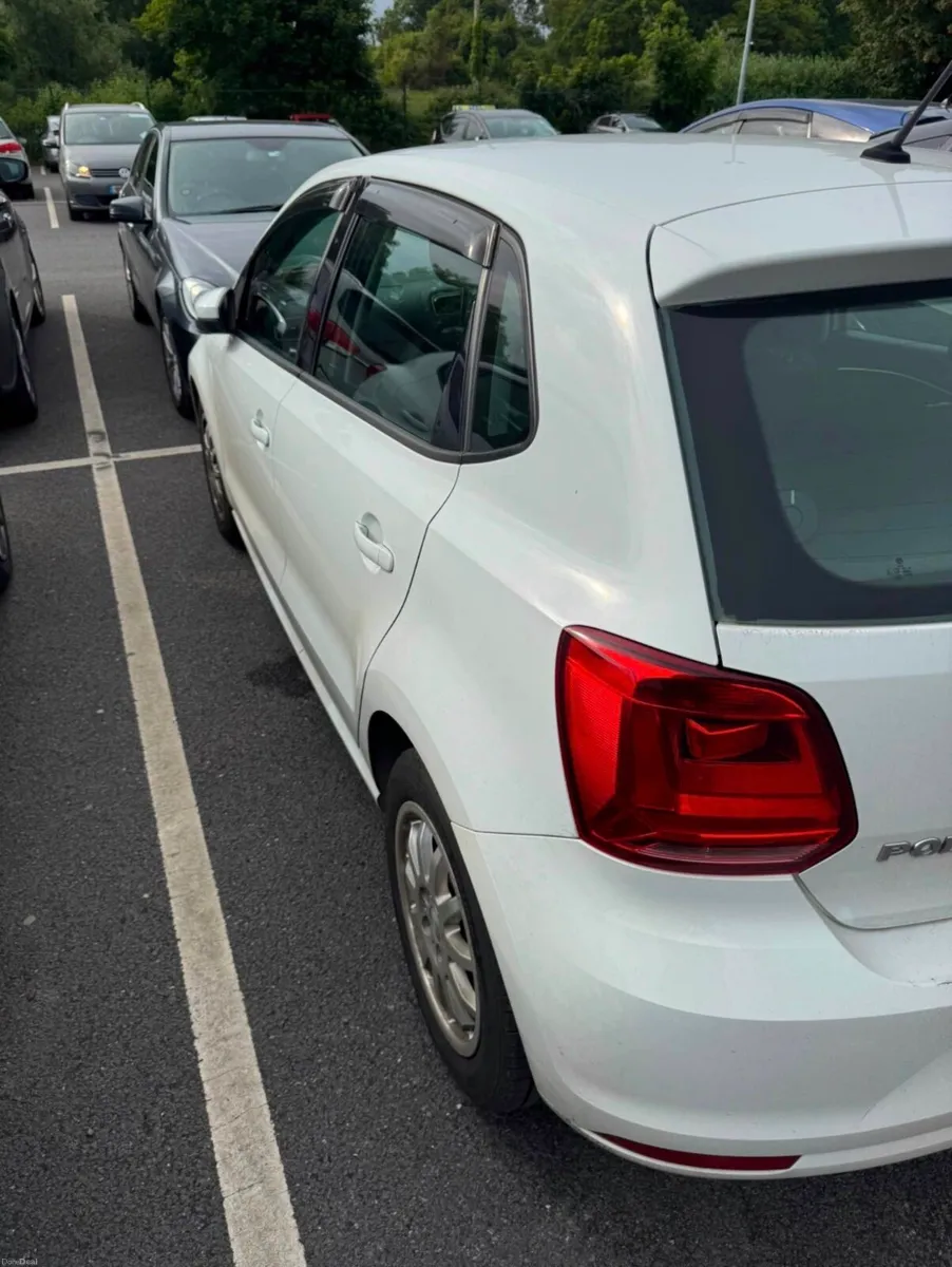 VW Polo 2015 - Image 2