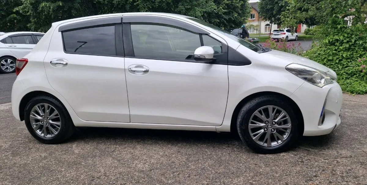 Toyota Yaris/Vitz F Safety Edition 3 High Spec 67k - Image 2