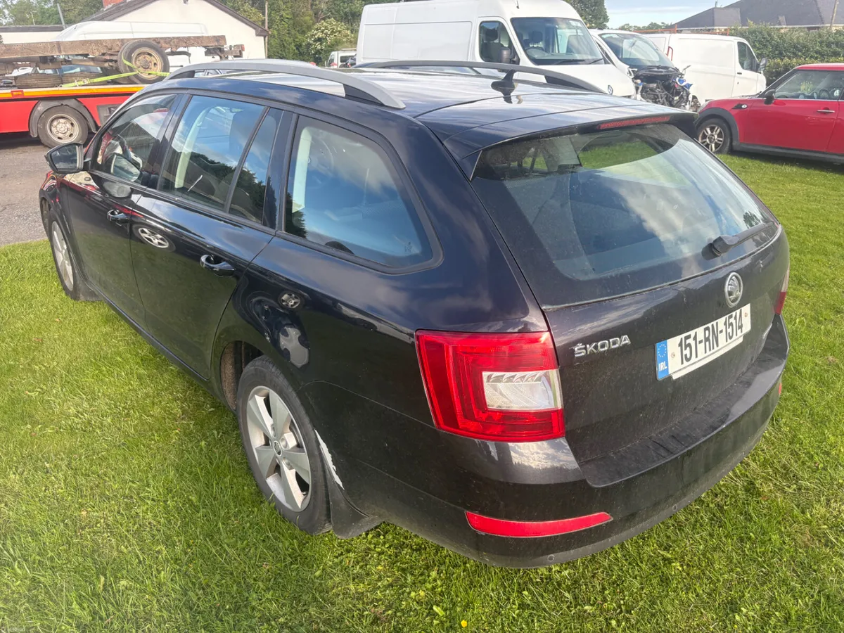 Skoda Octavia 2015 - Image 4