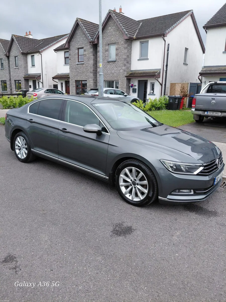Volkswagen Passat Highline 2.0 TDI 150HP 4 DR - Image 4